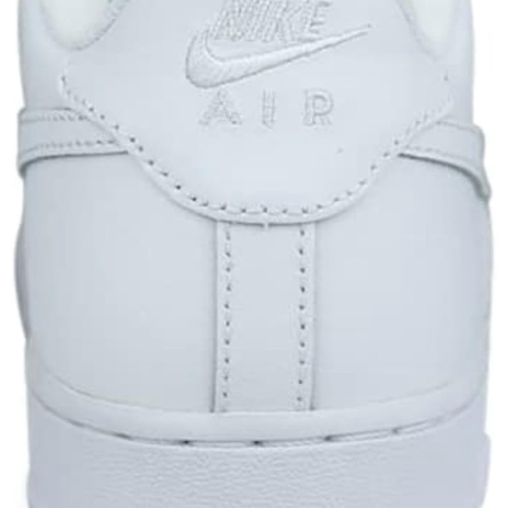 Nike Boys Air Force 1, size 5.5Y - Picture 5 of 13